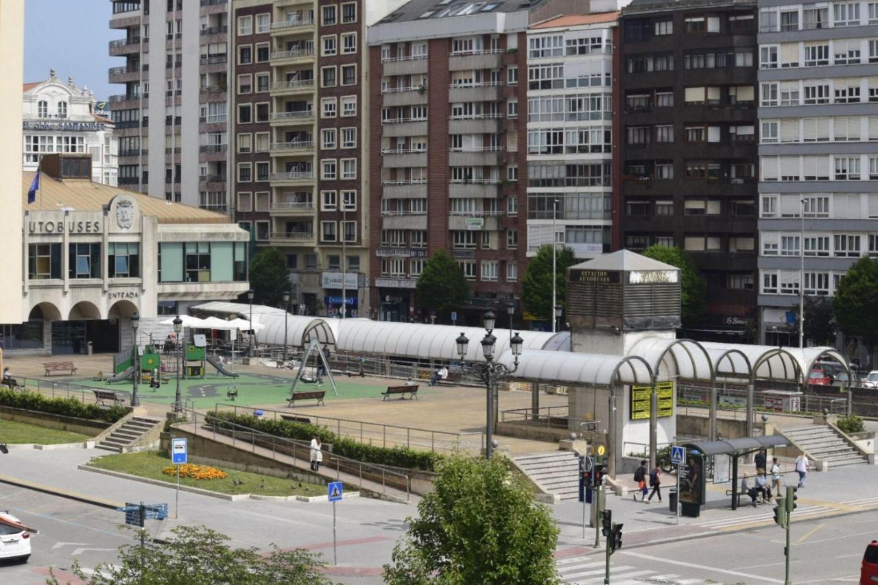 Pension Angelines, Sneuu Hostel Santander Exterior foto